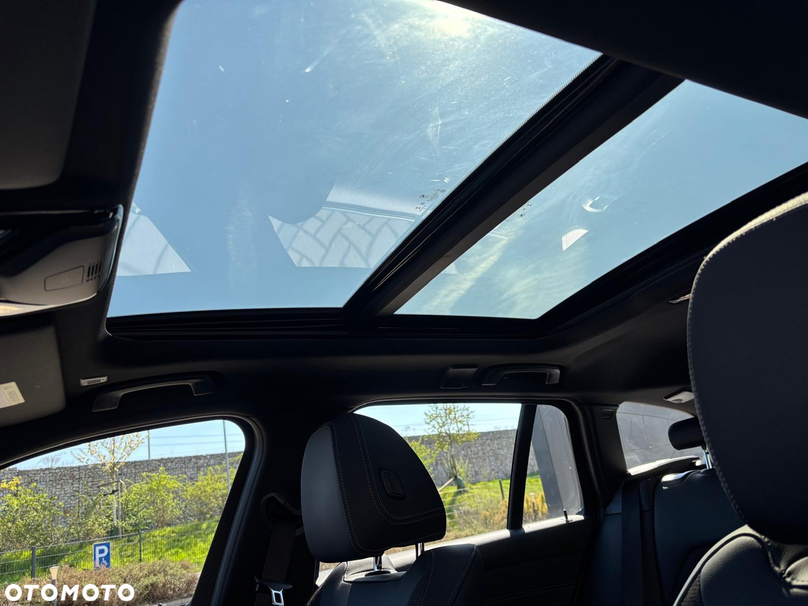 BMW Seria 3 320d Touring - 22