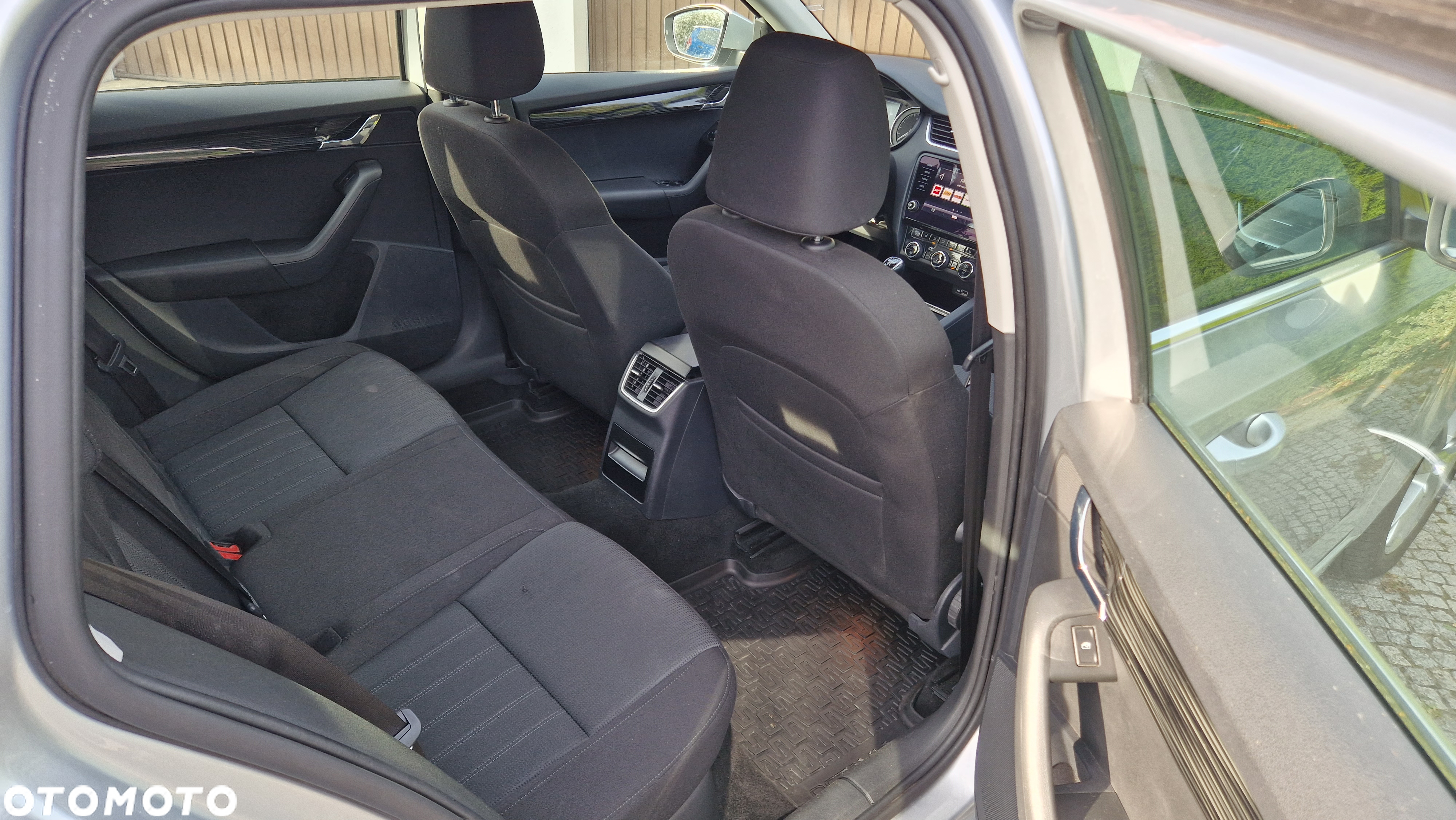 Skoda Octavia 1.6 TDI SCR Style - 20