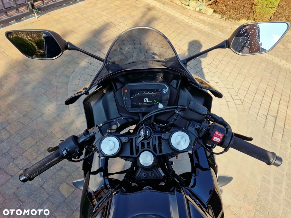 Yamaha R125 - 12