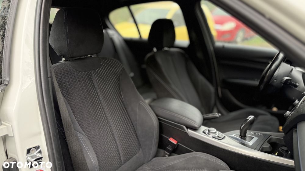 BMW Seria 1 120d - 10