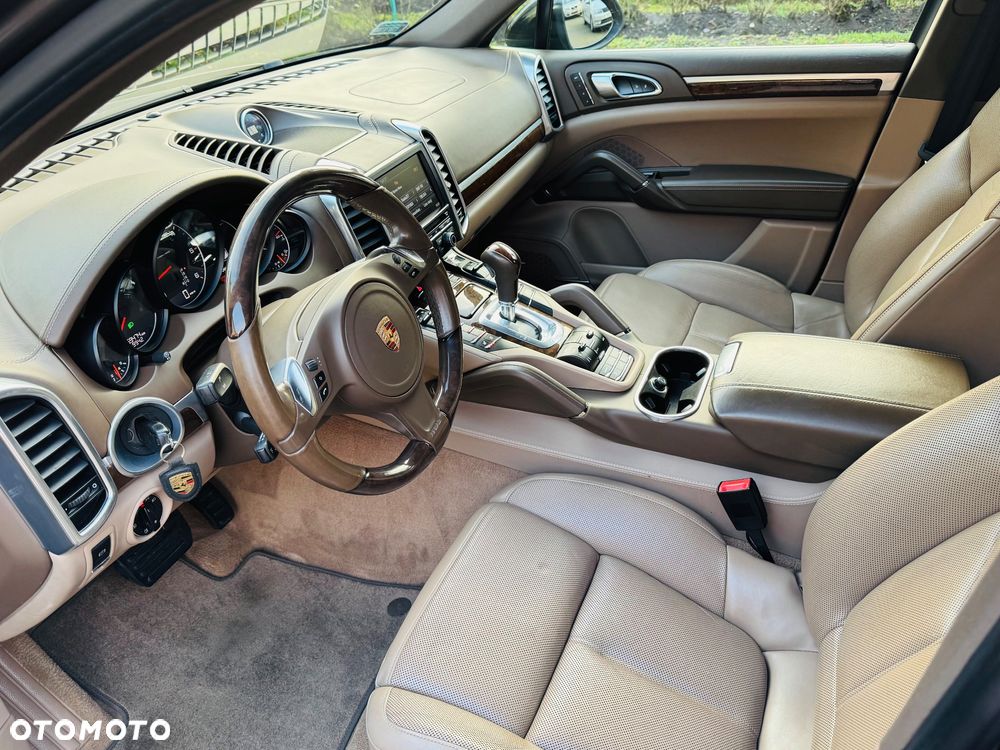 Porsche Cayenne Diesel - 12