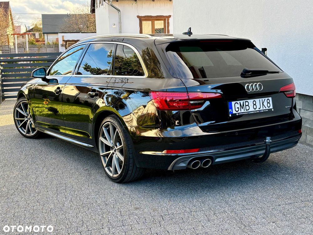 Audi A4 Avant 40 TDI quattro S tronic S line - 4