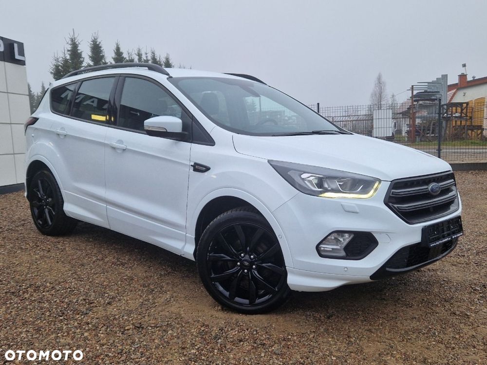 Ford Kuga 1.5 EcoBoost 2x4 ST-Line - 28
