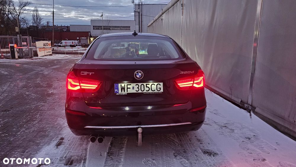BMW Seria 3 320d Edition Luxury Line Purity - 5