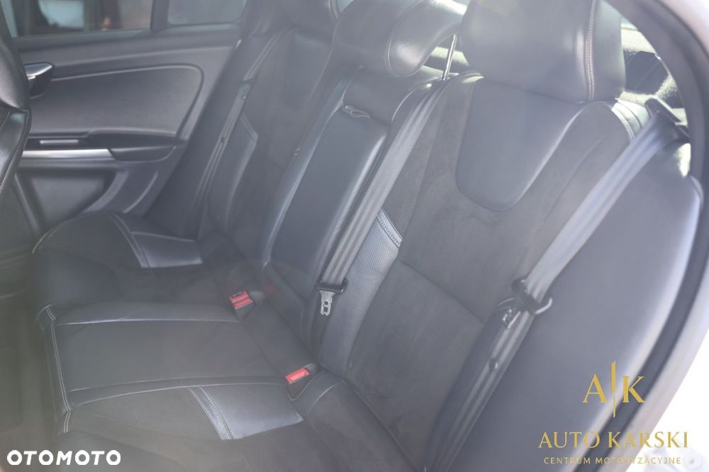 Volvo S60 - 31