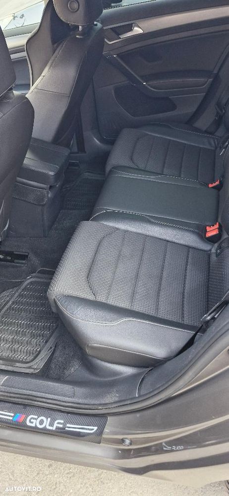 Volkswagen Golf 1.6 TDI DPF Trendline - 10