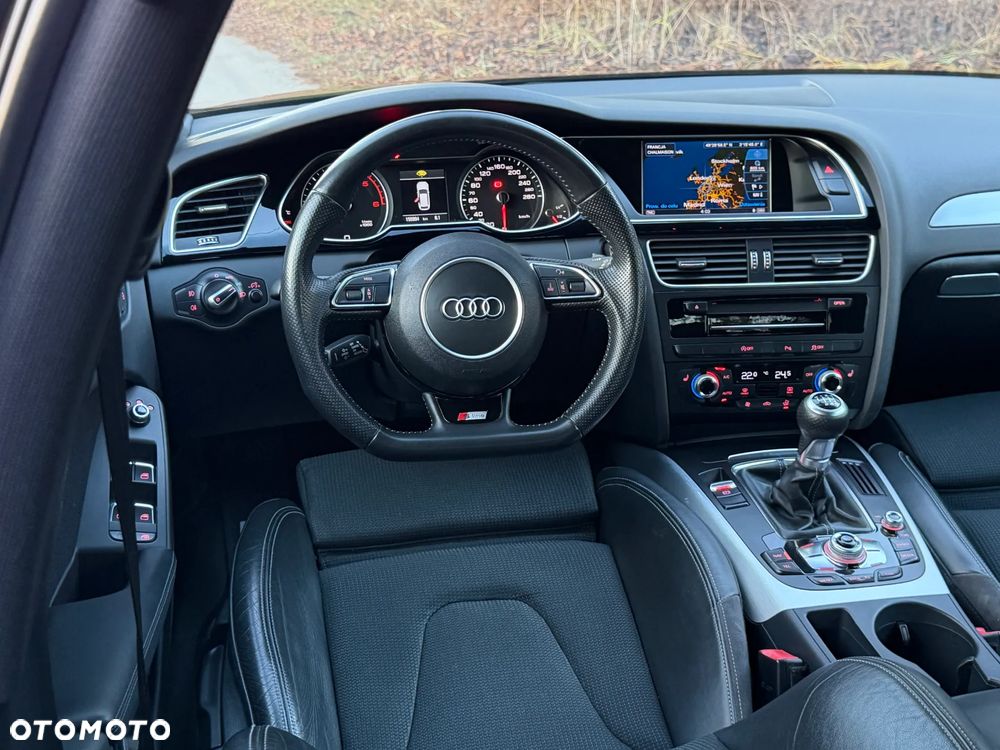 Audi A4 Avant 2.0 TDI DPF clean diesel quattro S line Sportpaket - 20