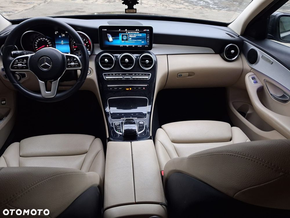 Mercedes-Benz Klasa C 200 9G-TRONIC Avantgarde - 3