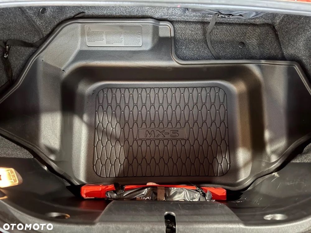 Mazda MX-5 ver-2-0-exclusive--line-i--eloop - 9