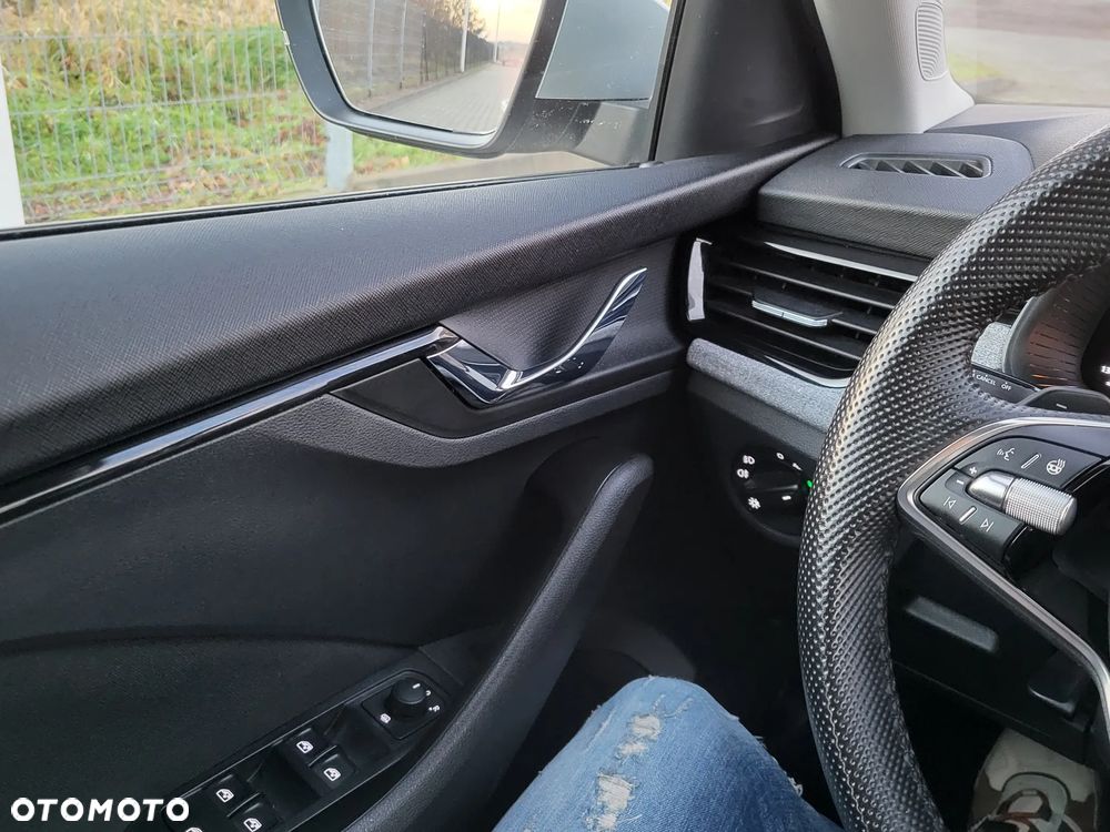 Skoda Scala 1.0 TSI Selection DSG - 15