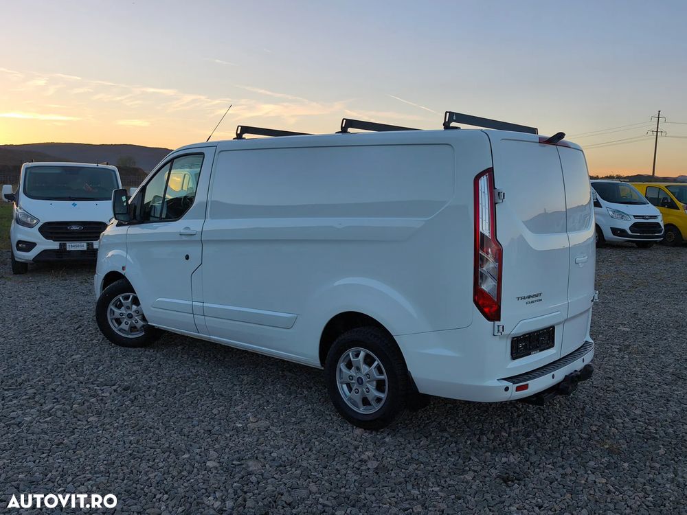 Ford Transit Custom - 11