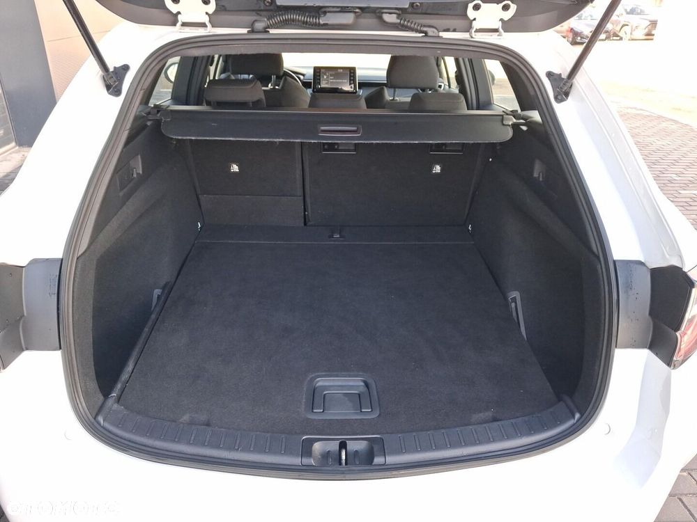 Toyota Corolla 1.8 Hybrid Comfort - 13