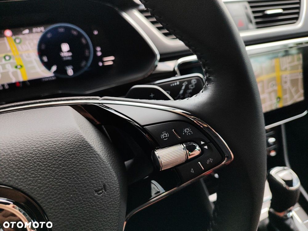 Skoda Superb 2.0 TDI SCR L&K DSG - 26