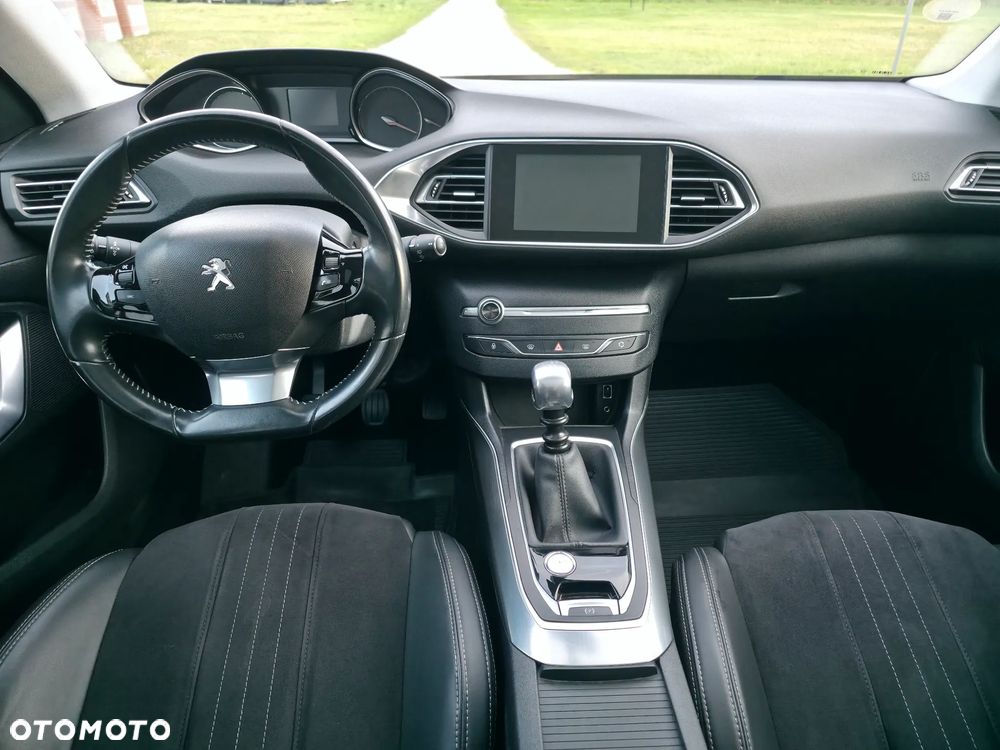 Peugeot 308 e-HDi 115 Stop & Start Allure - 14