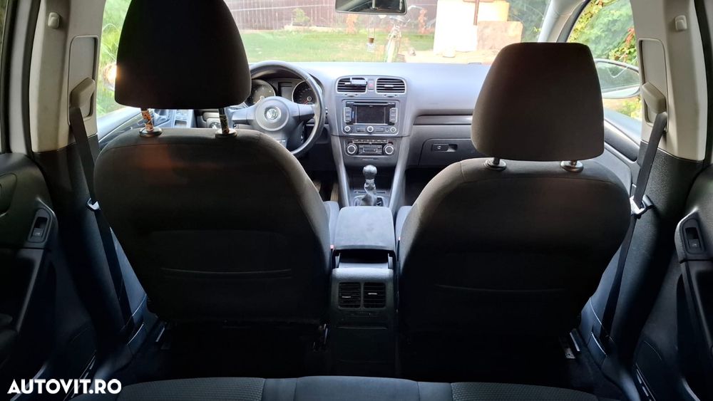 Volkswagen Golf - 4