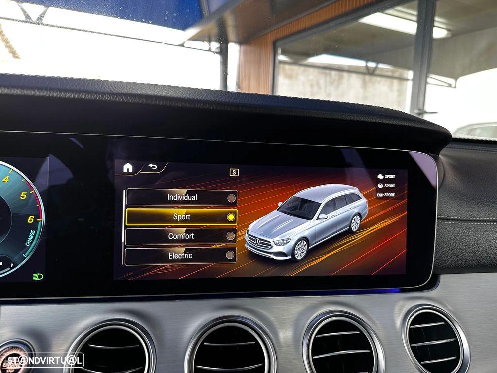 Mercedes-Benz E 300 de AMG Line - 43