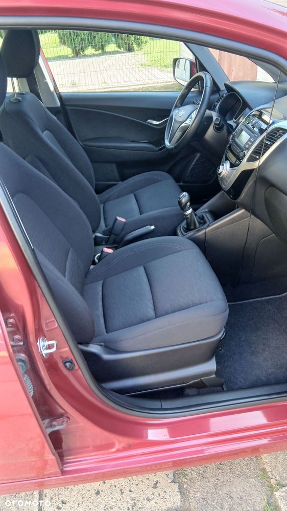 Hyundai ix20 1.4 Comfort - 12