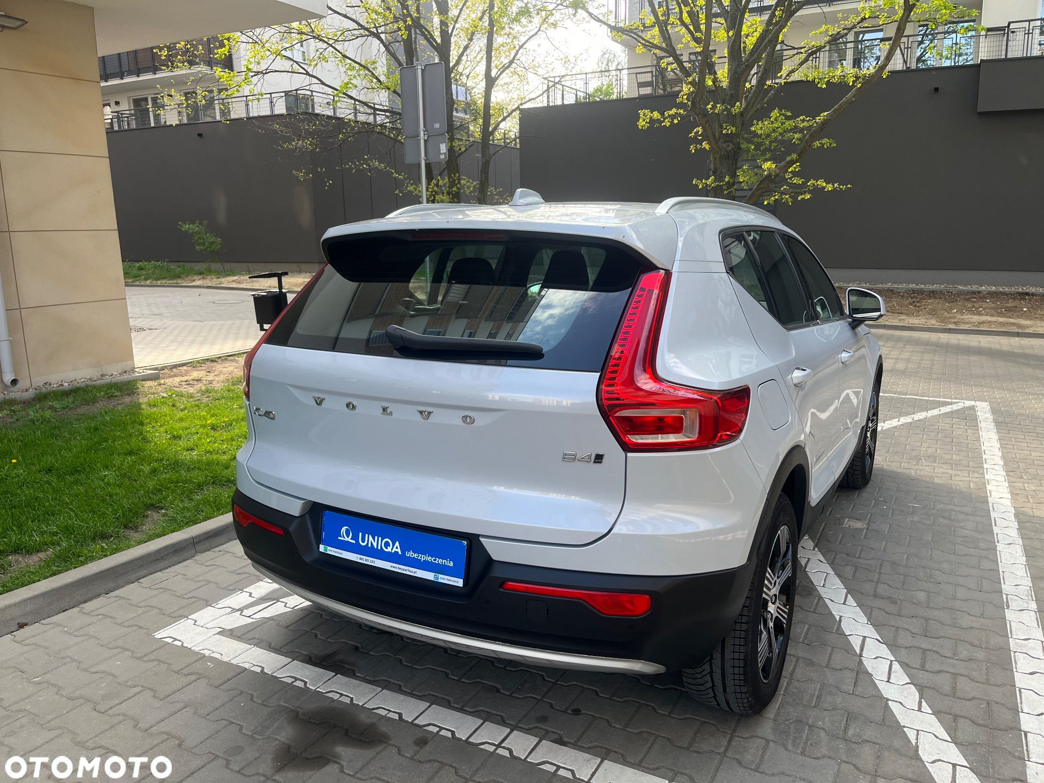 Volvo XC 40 T4 AWD Inscription - 4