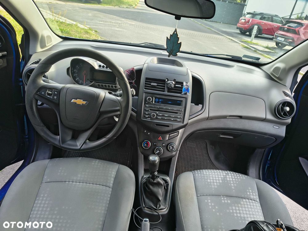 Chevrolet Aveo - 3