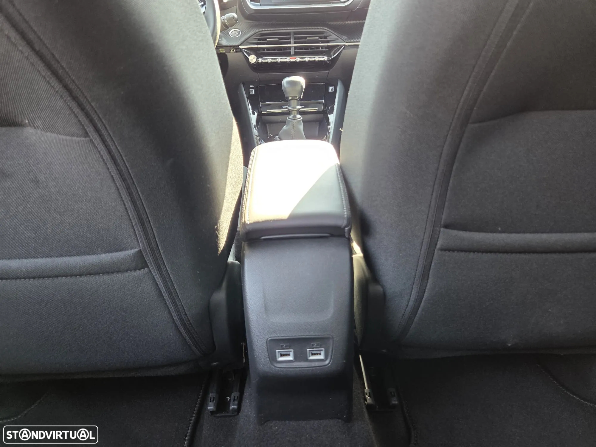 Peugeot 208 1.2 PureTech Allure - 14