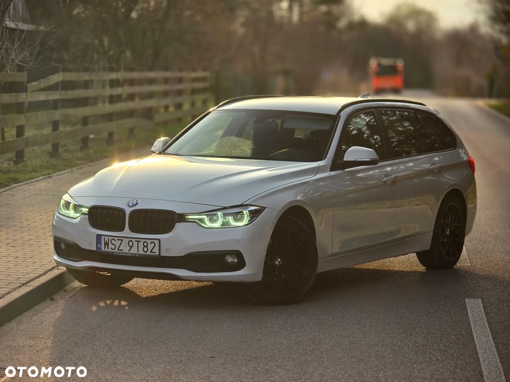 BMW Seria 3 320d Sport Line - 2