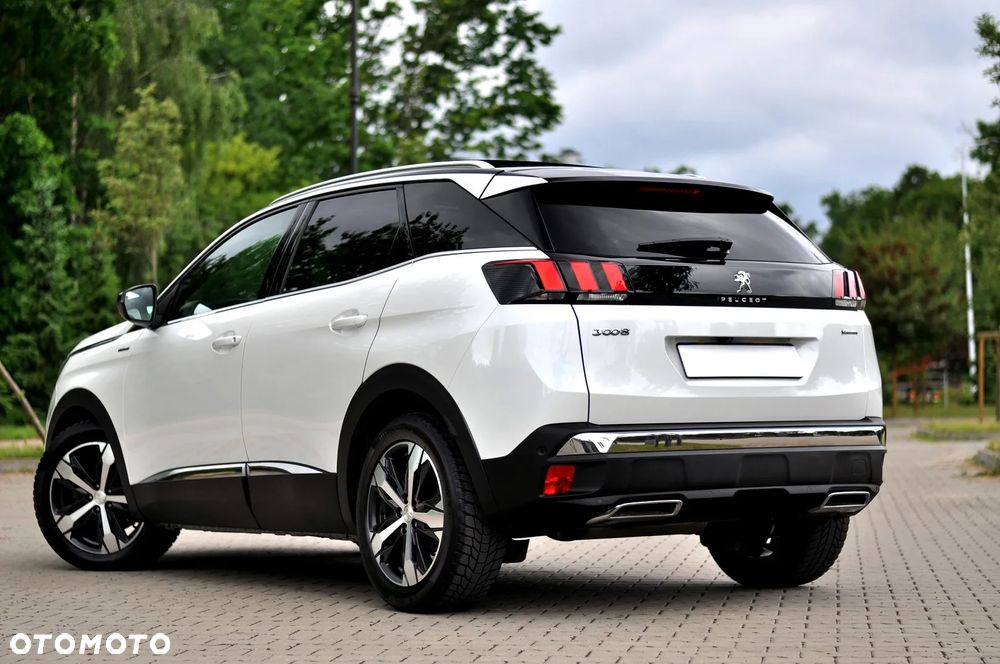 Peugeot 3008 1.2 PureTech Allure S&S - 11