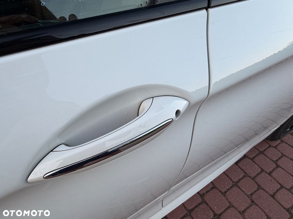 BMW Seria 5 525d xDrive - 35