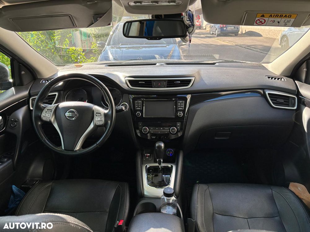 Nissan Qashqai 1.6 DCI Start/Stop X-TRONIC Tekna - 4