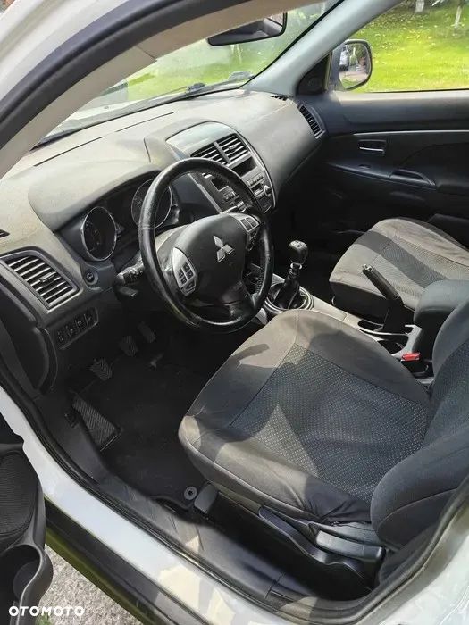 Mitsubishi ASX - 6