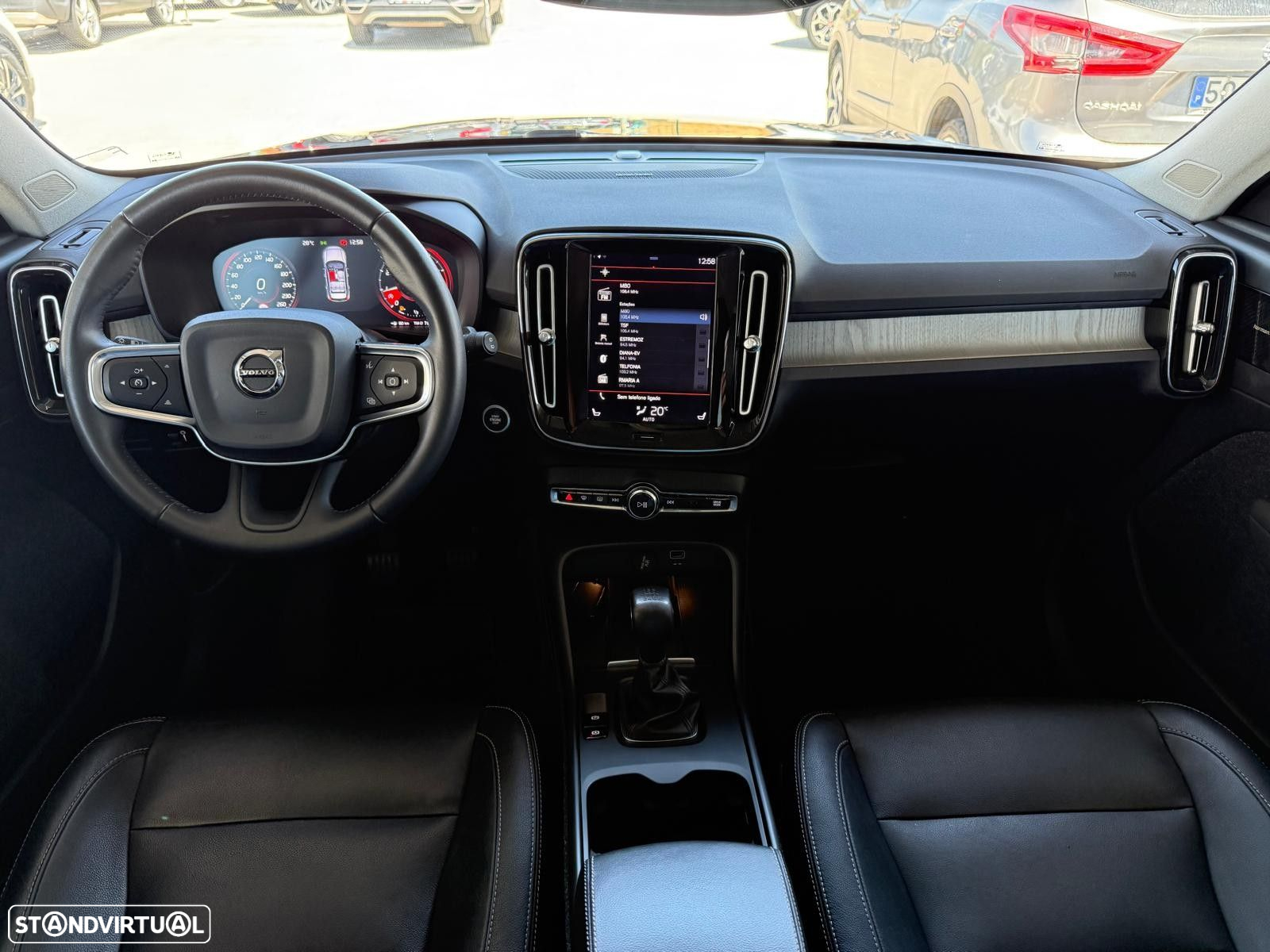 Volvo XC 40 1.5 T3 Inscription Geartronic - 22
