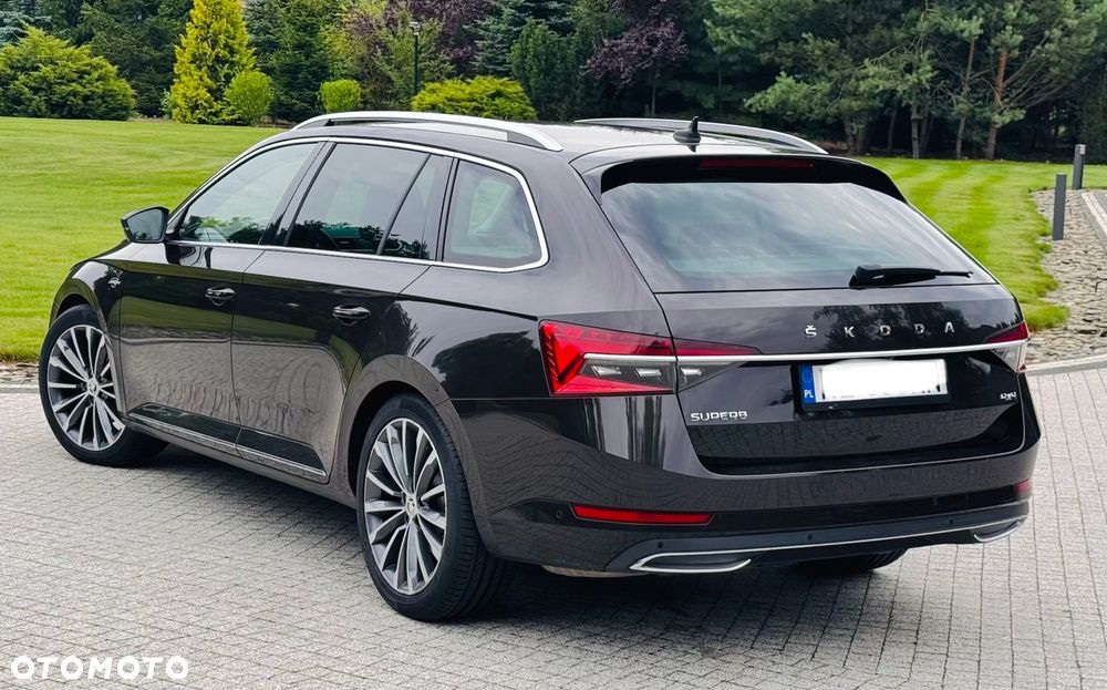 Skoda Superb 2.0 TDI SCR 4x4 L&K DSG - 12