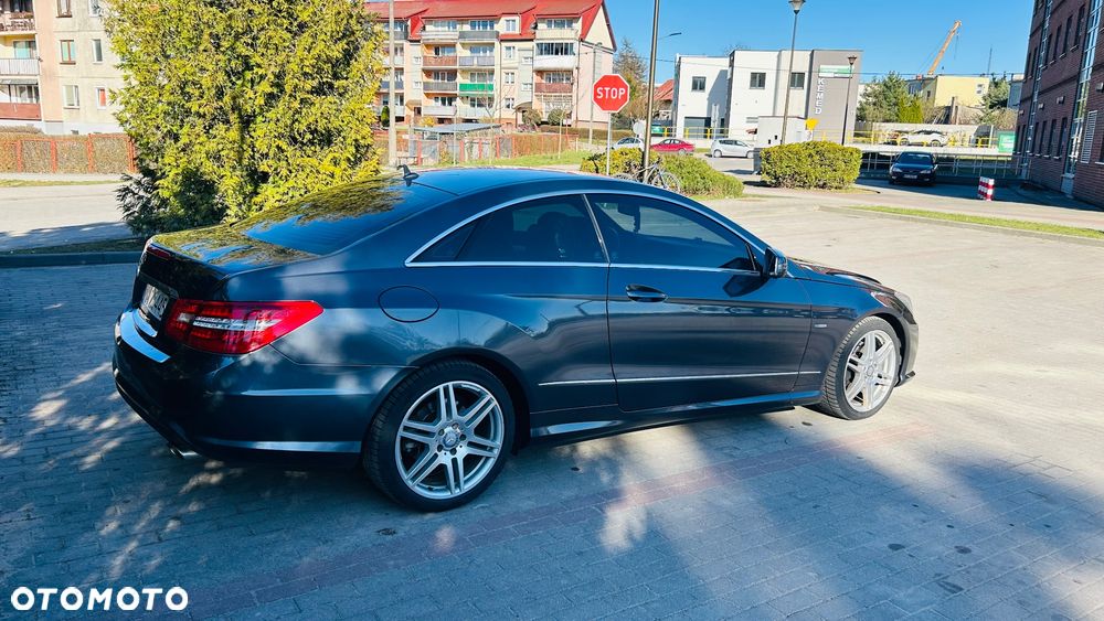 Mercedes-Benz Klasa E - 2