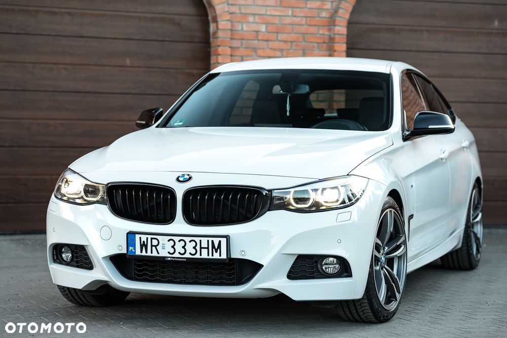 BMW 3GT 330i xDrive M Sport - 4