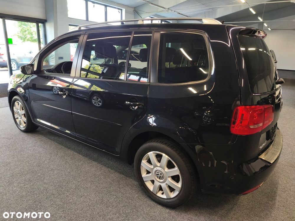 Volkswagen Touran 1.6 TDI DPF BlueMotion Technology Highline - 5
