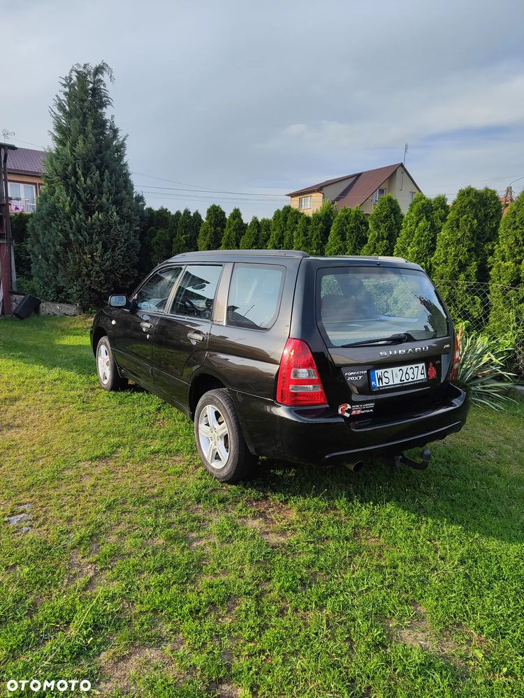 Subaru Forester 2.0 XT Turbo - 6