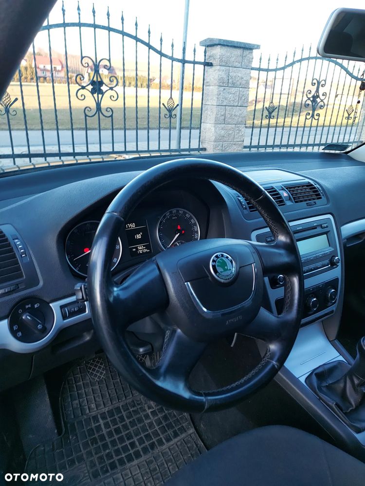 Skoda Octavia 1.4 TSI Ambition - 14