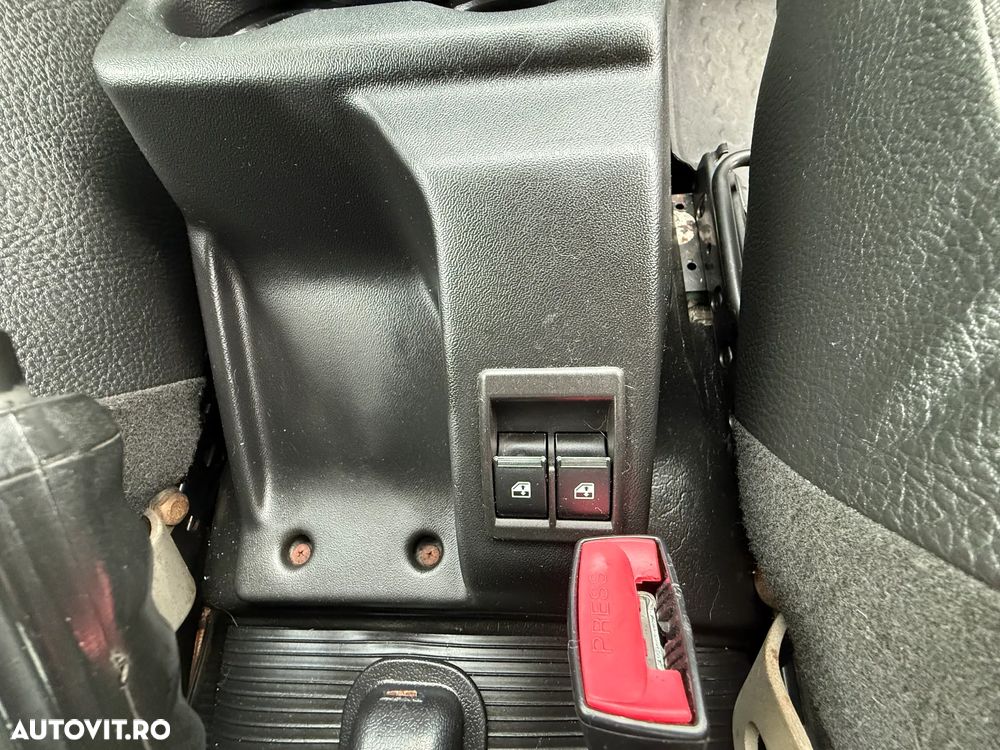 Lada Niva 4x4 Original - 16