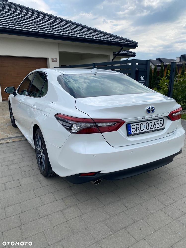 Toyota Camry 2.5 Hybrid Executive CVT - 3