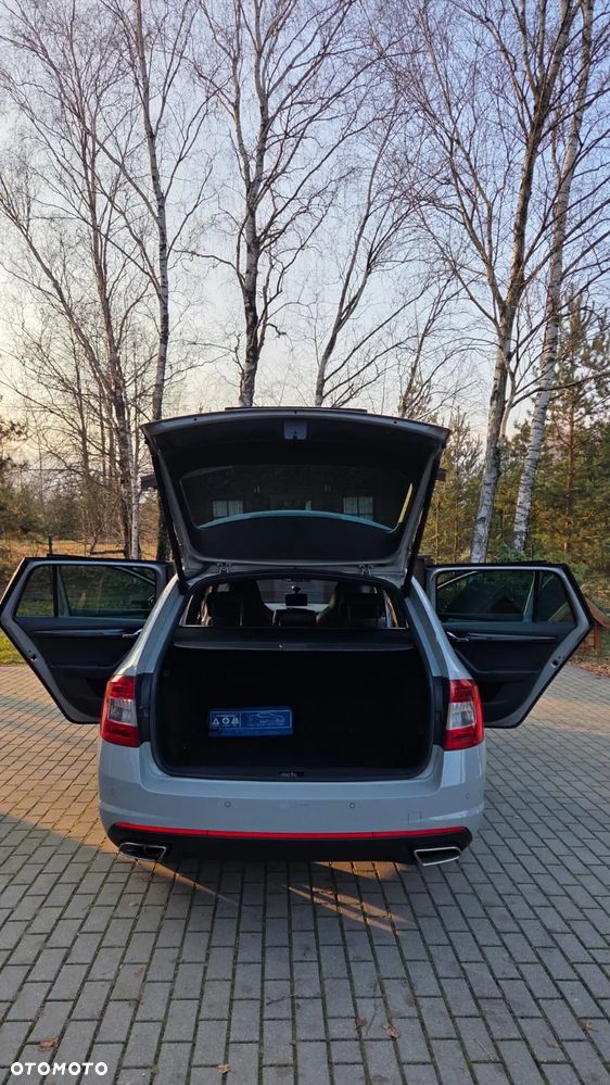 Skoda Octavia 2.0 TDI RS - 8