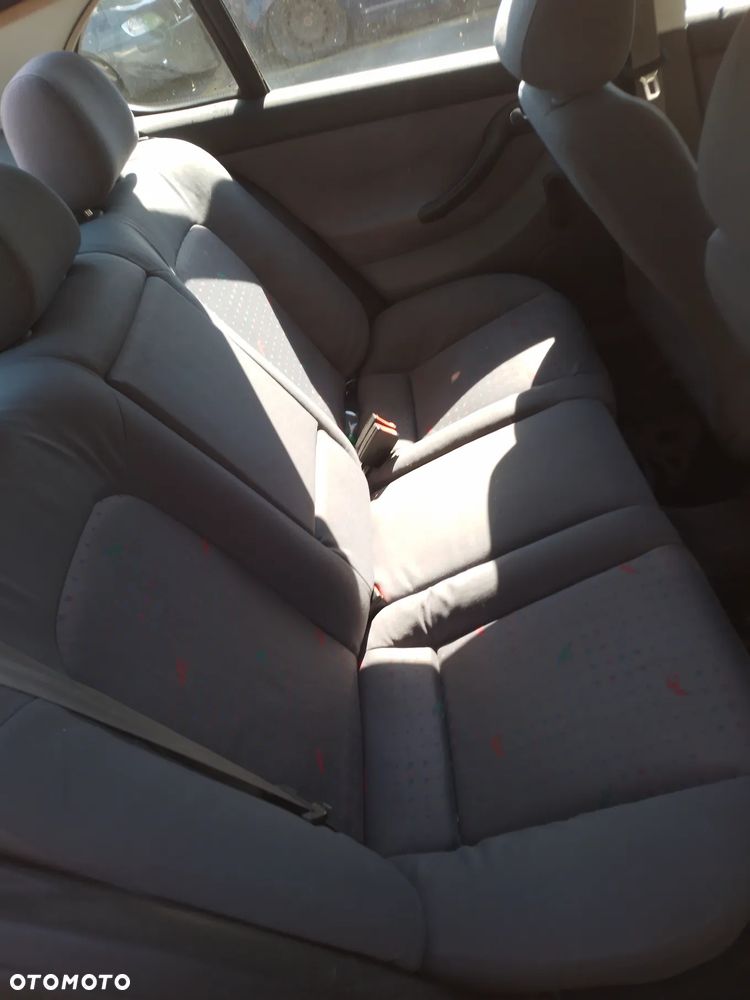 SEAT TOLEDO II 98-05 1.9 TDI  FOTEL PRAWY LEWY KANAPA - 2
