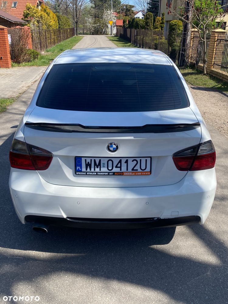 BMW Seria 3 320i - 3