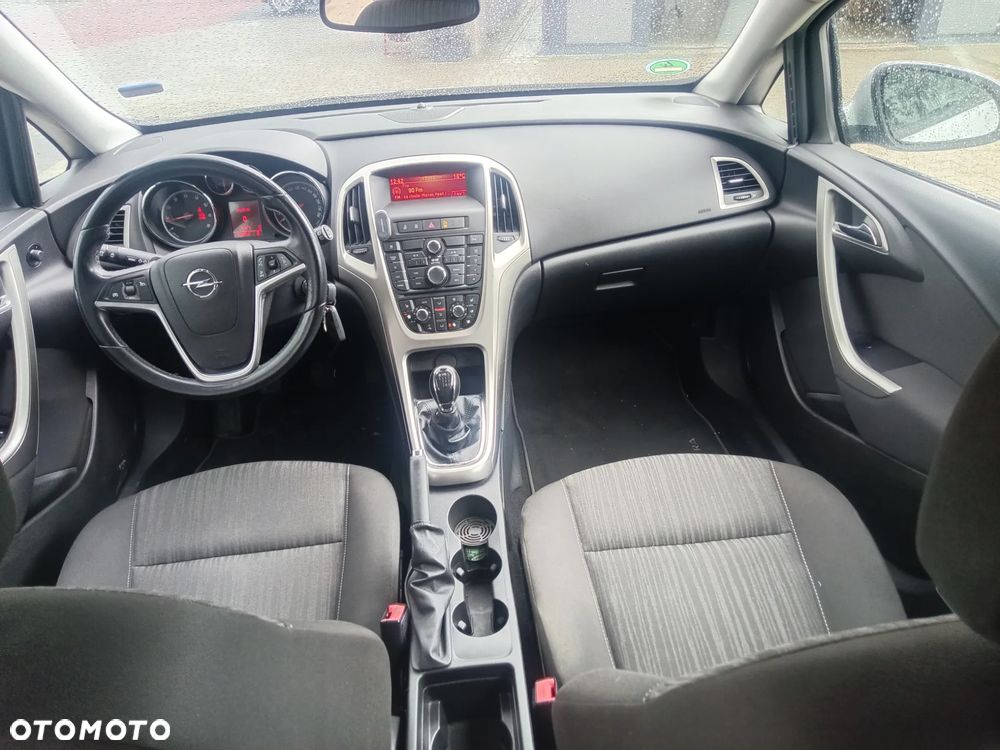 Opel Astra - 11