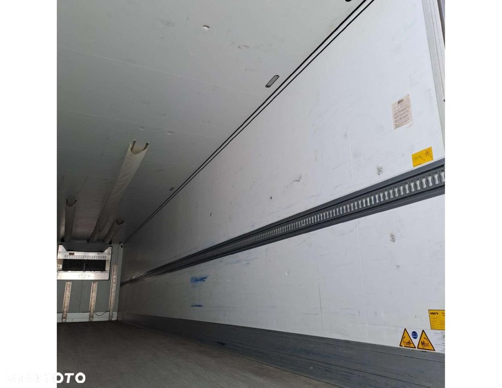 Schmitz Cargobull SKO FP 60 Carrier Vector 1550 - 8