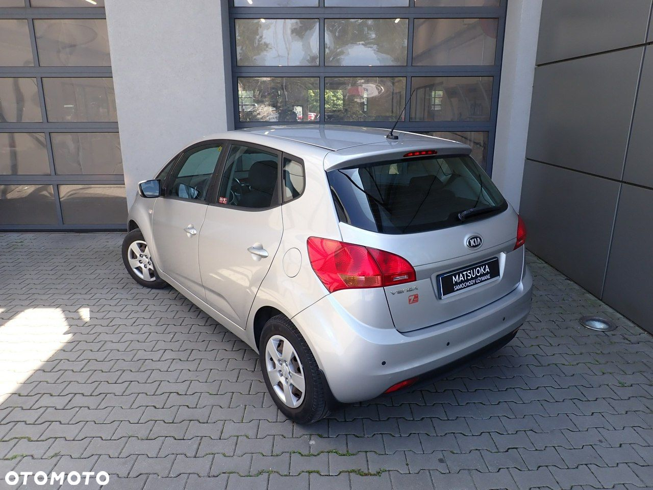 Kia Venga - 10