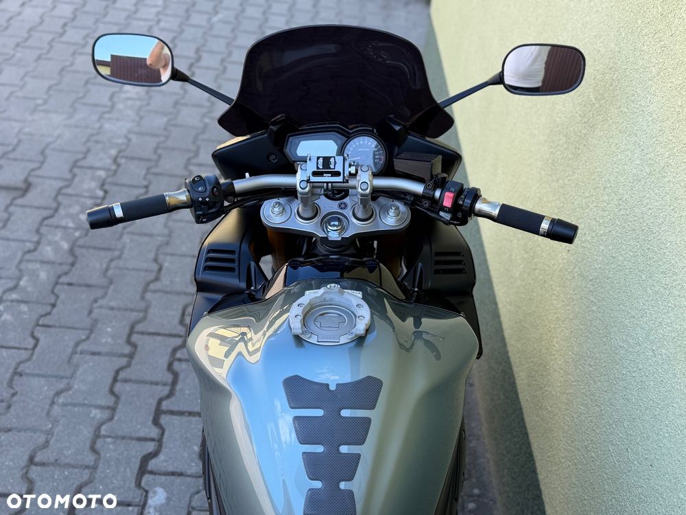 Yamaha FZ - 36