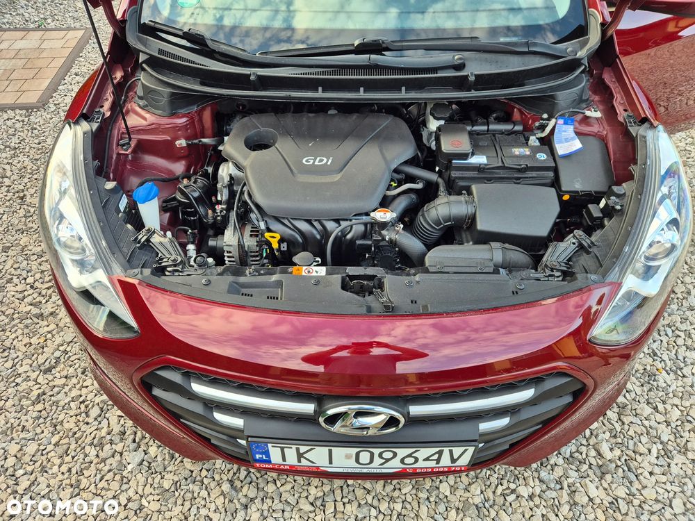 Hyundai i30 1.6 Fifa World Cup Edition - 26