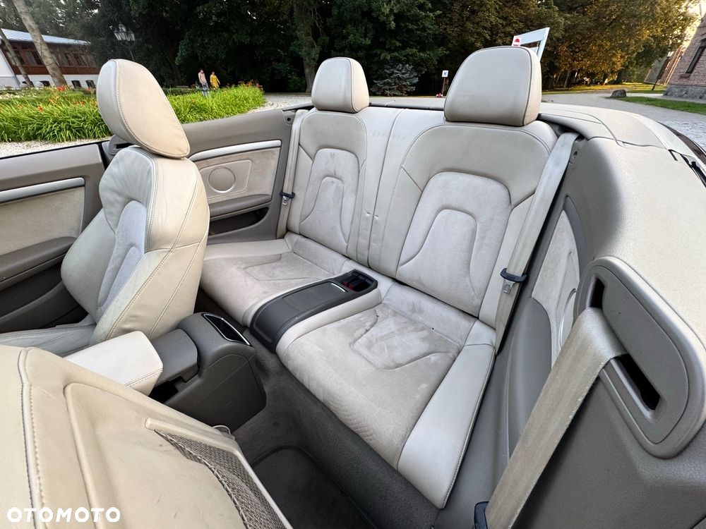 Audi A5 Cabrio - 9