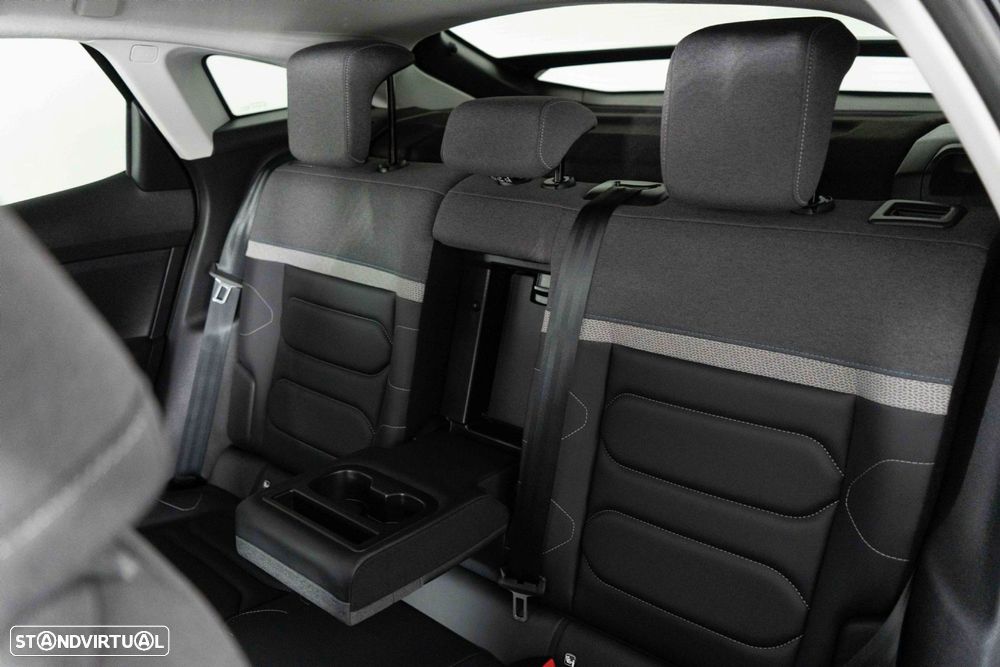 Citroën C4 1.2 PureTech Shine Pack EAT8 - 10