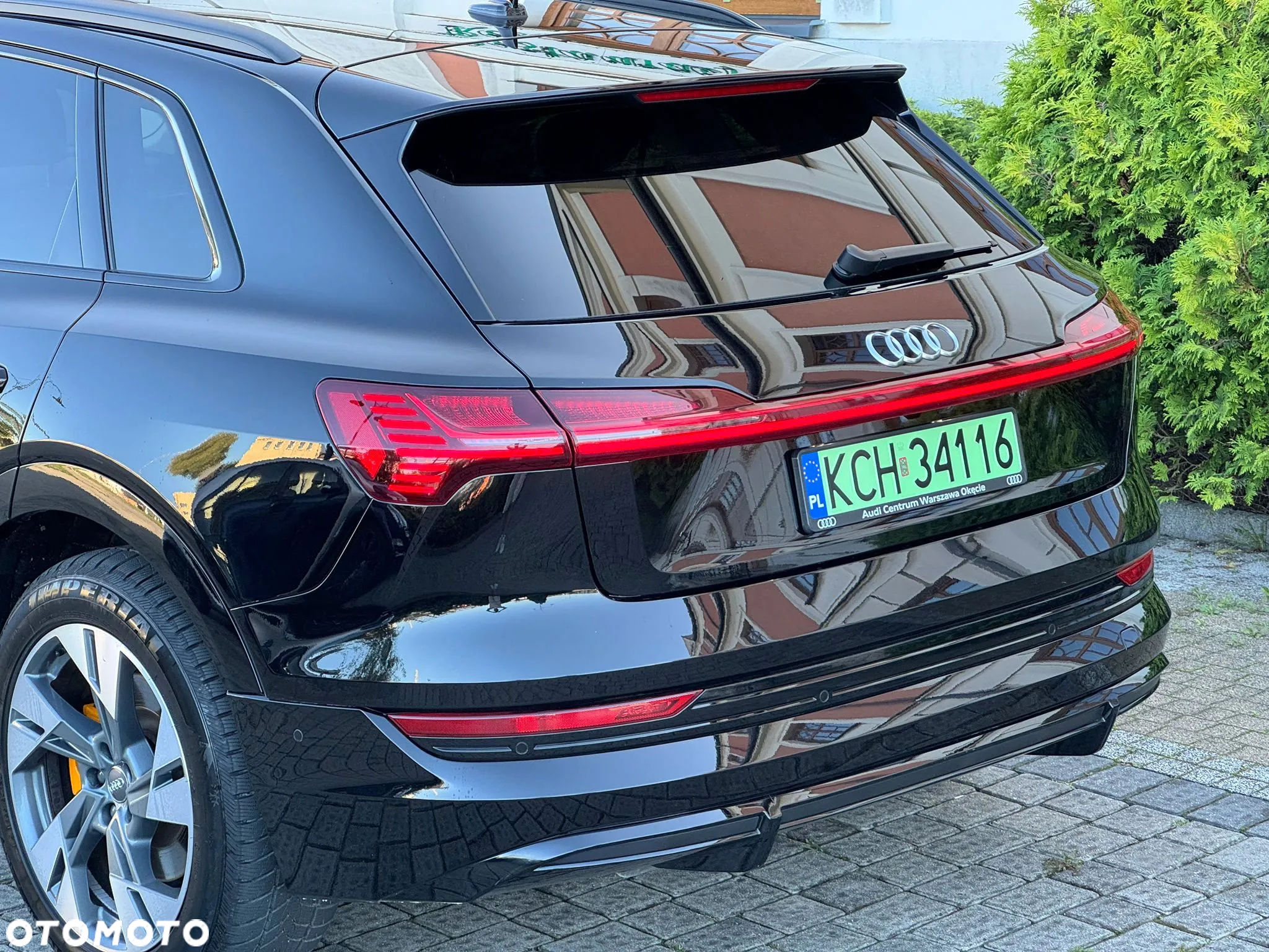 Audi e-tron 55 Quattro S Line - 32