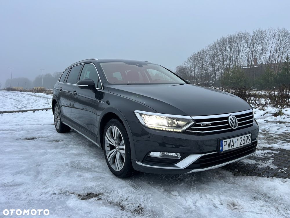 Volkswagen Passat 2.0 TDI SCR 4Motion DSG Alltrack - 3